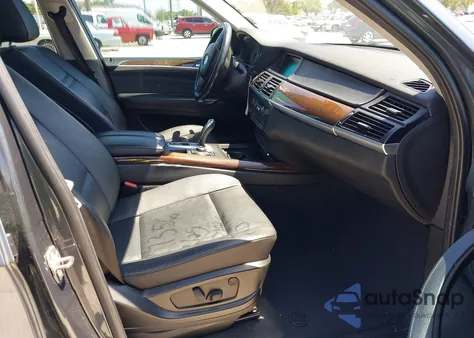 2012 BMW X5 xDrive35D from USA, damaged, VIN 5UXZW0C57CL674175